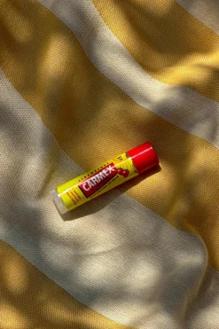 Online Carmex Baume hydratant lèvres à la fraise