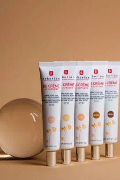 Online Erborian BB Crème Nude SPF 20