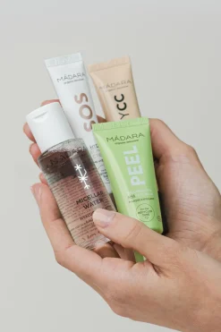 Hot Mádara Cosmetics Coffret les iconiques avec CC Crème anti-pollution SPF15 medium