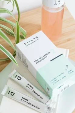 Hot D-LAB Nutricosmetics Compléments alimentaires en stick pro-collagène peau neuve