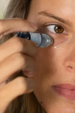 Hot La Canopée Contour des yeux gel réveil anti-cernes