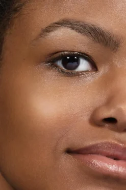 Best Mádara Cosmetics Correcteur anti-cernes