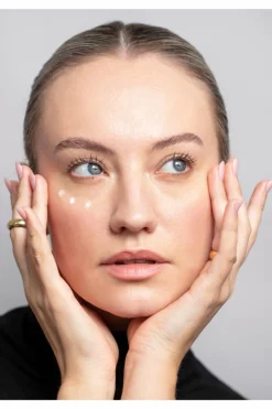 Sale Antipodes Crème contour des yeux au kiwi