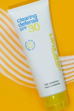 Outlet Dermalogica Crème hydratante et matifiante Clearing Defense SPF30