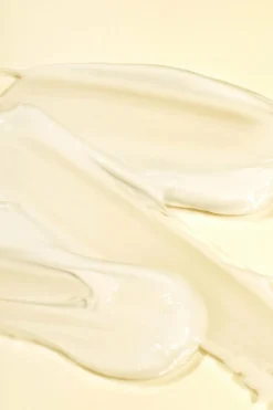 Sale Mádara Cosmetics Crème illuminatrice à la vitamine C