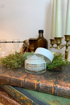 Sale Garancia Crème jour anti-âge peaux normales à sèches Mystérieux Mille et Un Jours