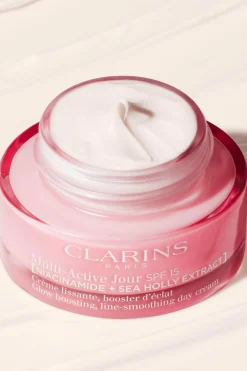 Discount Clarins Crème lissante Multi-Active Jour SPF 15 tous types de peaux