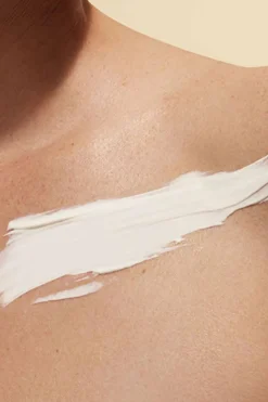 Discount Clarins Crème solaire jeunesse haute protection SPF30