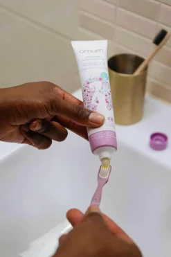 Sale Omum Dentifrice L’Eclatant