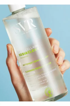 New SVR Eau micellaire purifiante et matifiante rechargeable Sebiaclear