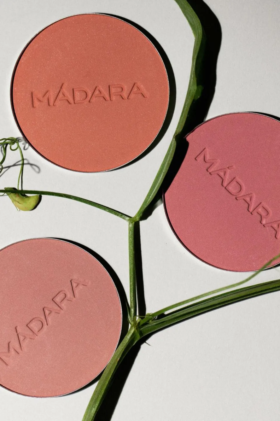 Best Mádara Cosmetics Fard à joues minéral Magnetic blush