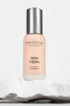 Best Mádara Cosmetics Fond de teint Skin Equal