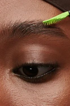 M.A.C Gel à sourcils fixateur