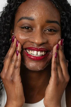 Pomponne Gelée démaquillante