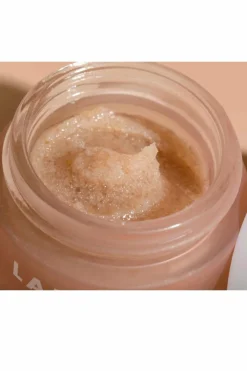 Sale Laurens Gommage pour les lèvres