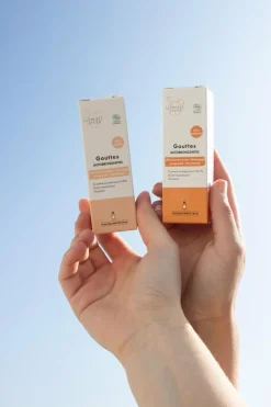 Sale Clémence et Vivien Gouttes autobronzantes pour visage