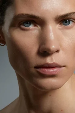 Discount Mádara Cosmetics Huile visage anti-âge au bakuchiol