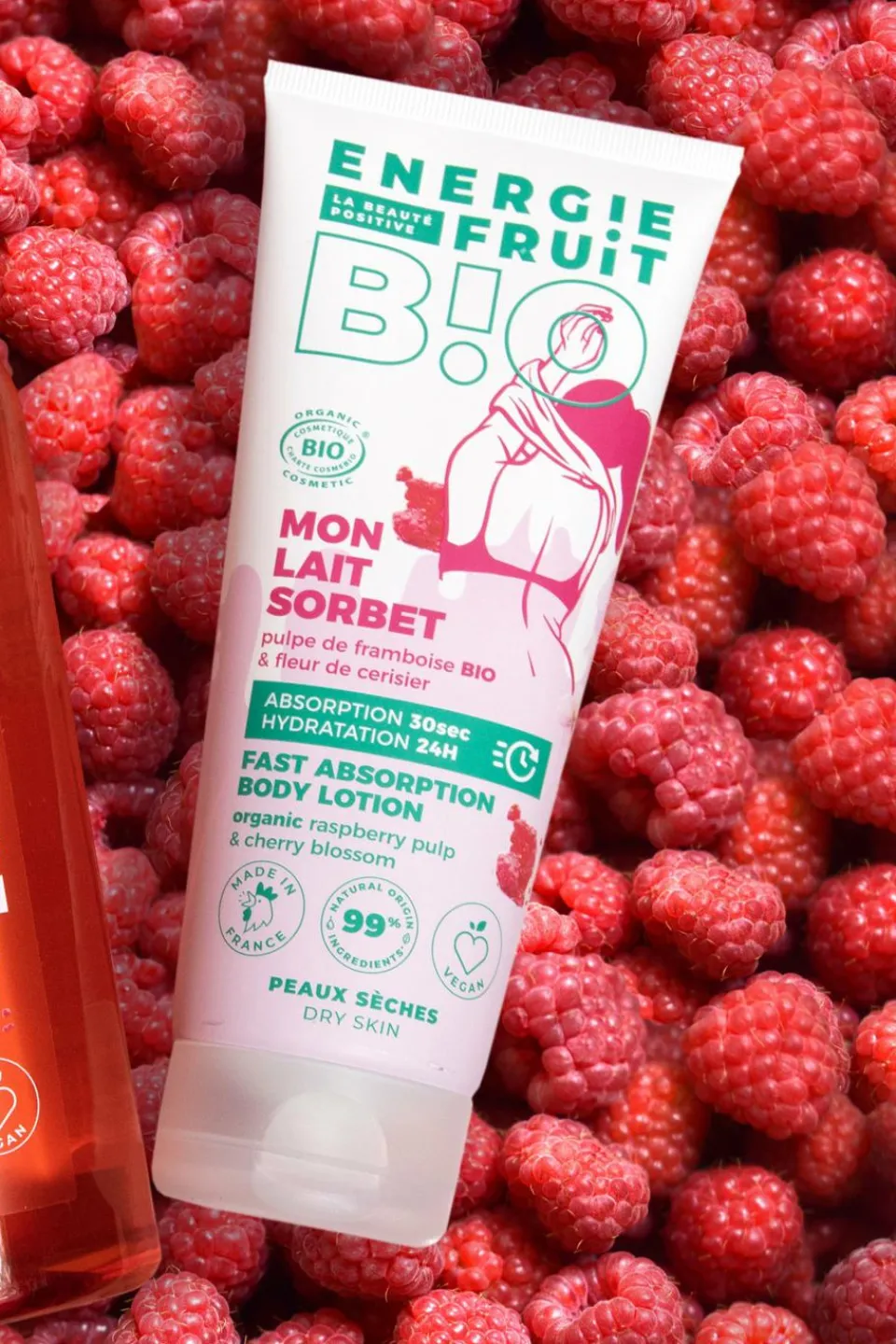 New Energie Fruit Lait corps fleur de cerisier et pulpe de framboise bio