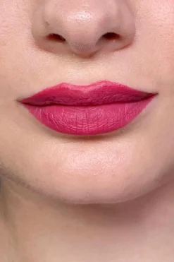 Hot All Tigers Le Multi – Crayon 3-en-1 yeux, joues & lèvres