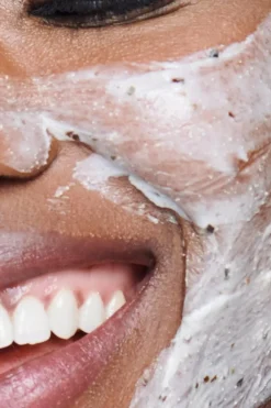 New Fresh Masque anti-âge exfoliant au Lotus