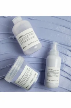 Davines Masque lissant pour cheveux frisés ou bouclés Love Smooth