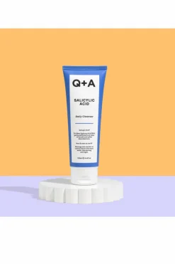 Outlet Q+A Nettoyant quotidien à l’acide salicylique