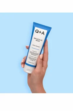 Outlet Q+A Nettoyant quotidien à l’acide salicylique