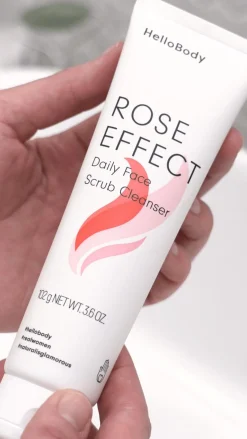 Best HelloBody Nettoyant-exfoliant visage doux Rose Effect