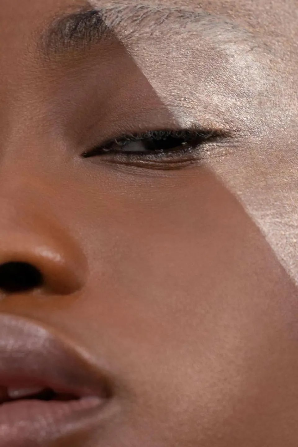 Discount LAST Ombre à paupières liquide irisée