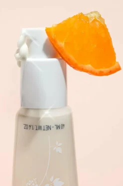 Hot Erborian Perfecteur de teint Skin Hero Glow