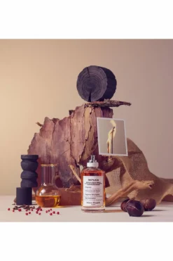 Maison Margiela REPLICA By the Fireplace Eau De Toilette Boisé