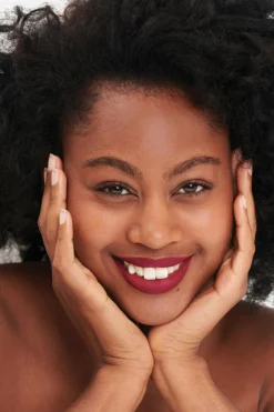 Clearance Pomponne Rouge à lèvres hydratant, naturel et vegan