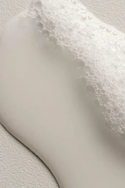 Davines Shampoing brillance à l’huile de Roucou OI