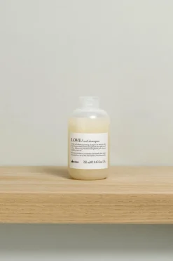 Discount Davines Shampoing disciplinant rechargeable pour cheveux ondulés et bouclés Love Curl