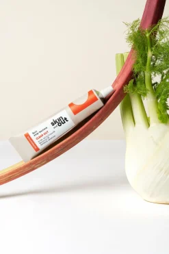 Online Skin & Out Soin ciblé stop-boutons Clear out