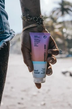 New Seventy One Percent Soin hydratant visage & corps à l’aloe vera Feel Good