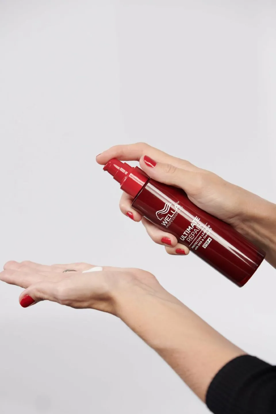 Sale Wella Professionals Soin Protecteur sans rinçage pour cheveux abîmés Ultimate Repair