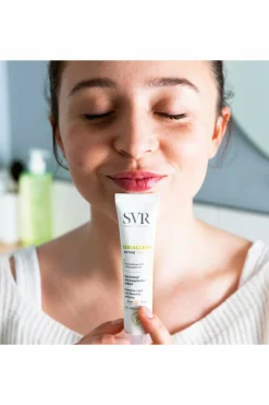 Clearance SVR Soin teinté intensif unifiant boutons, points noirs, anti-marques Sebiaclear