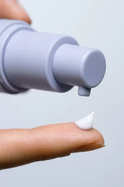 Hot Mádara Cosmetics Sérum yeux anti-âge Retinol Alternative