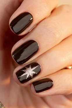 Sale Manucurist Vernis Green Les marrons, gris et noirs