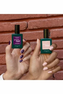 New Manucurist Vernis semi-permanent Green Flash Les violets