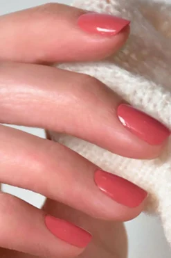 New Manucurist Vernis semi-permanent Green Flash Les roses