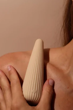 New NU-E Vibromasseur sensoriel Cime